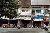 Battambang - old colonial buildings 